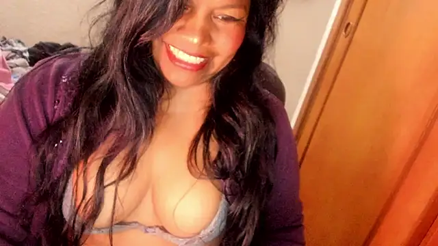 Snapshot of ebonycamelia chatting on June 11, 2026, 6:38 pm ebonycamelia online show from June 11, 2026, 6:38 pm