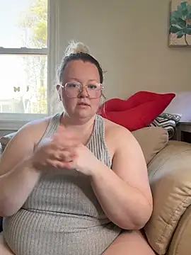 Snapshot of Kennaknox chatting on April 8, 2026, 4:19 pm Kennaknox online show from April 8, 2026, 4:19 pm