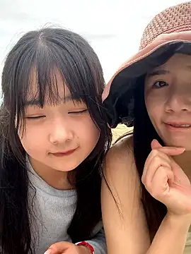 Snapshot of wanwan-19 chatting on November 20, 2025, 3:40 am wanwan-19 online show from November 20, 2025, 3:40 am