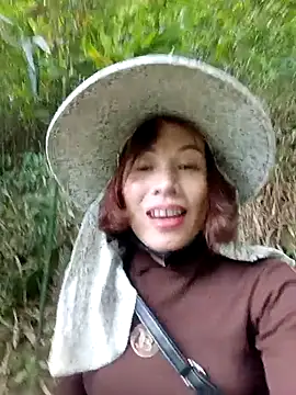 Stella-456 online show from December 18, 2025, 7:35 am