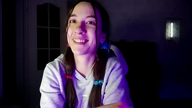 NildaGerrero online show from November 20, 2025, 7:36 pm