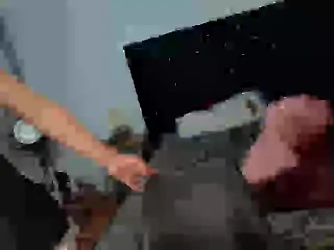 Ariluvsyou online show from March 27, 2026, 9:54 am