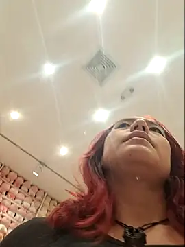 Eveelyn25xxx online show from November 19, 2025, 11:27 pm