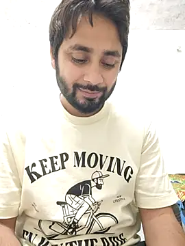 Cute Lucky online show from April 3, 2026, 8:26 pm