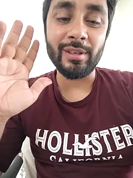 Cute Lucky online show from April 2, 2026, 7:26 am