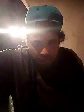Maxirasta12  online show from July 29, 2026, 6:01 am