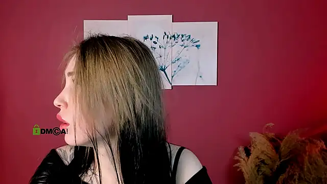 ariel shadow online show from November 30, 2025, 9:32 am