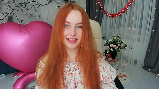 Snapshot of AirySilhouette chatting on February 13, 2026, 4:07 pm AirySilhouette online show from February 13, 2026, 4:07 pm