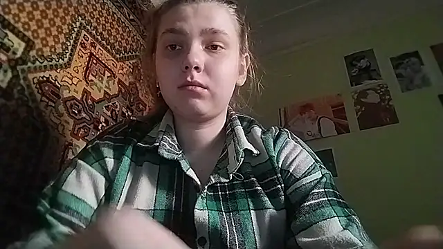 KikiBang online show from March 11, 2026, 9:25 am