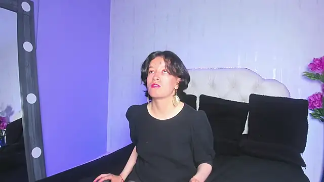 CoralAndOcean  online show from December 17, 2025, 5:29 pm