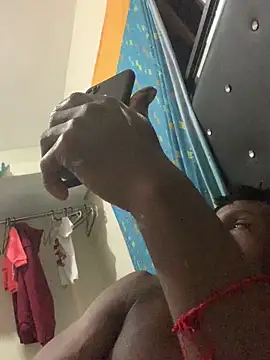 laperson online show from January 17, 2026, 4:05 am