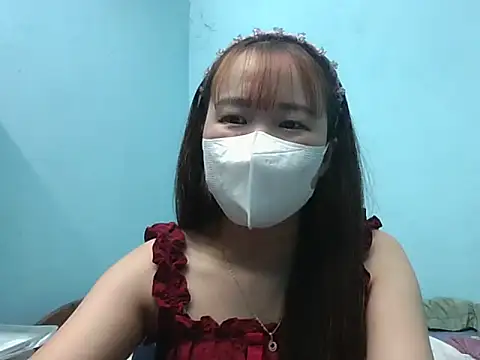 LinhChi09 online show from June 8, 2026, 10:49 am