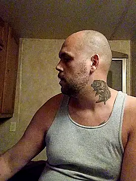 BigriskDaddy92 online show from December 2, 2025, 1:57 pm