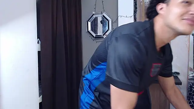 sweett love  online show from January 15, 2026, 6:17 am