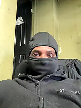 Snapshot of 24denio chatting on December 22, 2025, 2:39 pm 24denio online show from December 22, 2025, 2:39 pm