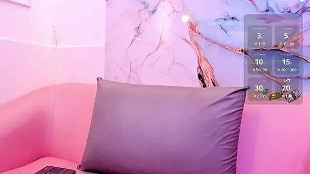 Snapshot of violeta_vins chatting on November 20, 2025, 1:23 pm violeta vins online show from November 20, 2025, 1:23 pm