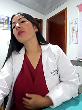 JustSamantha  online show from March 27, 2026, 11:55 am