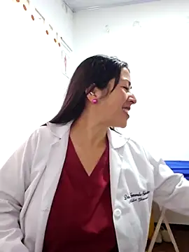 JustSamantha  online show from April 22, 2026, 11:39 am