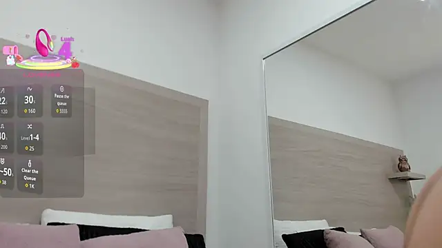 selenaflamemj online show from December 16, 2025, 7:18 pm