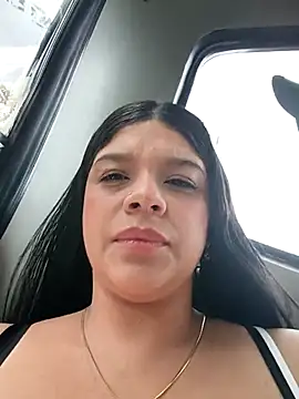 Snapshot of Layla-daring chatting on March 4, 2026, 6:48 pm Layla-daring online show from March 4, 2026, 6:48 pm