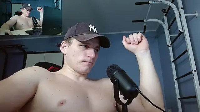 Poliglotjoe1 online show from January 12, 2026, 6:26 pm