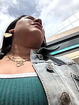 Snapshot of Kendra-daring chatting on February 13, 2026, 5:57 pm Kendra-daring online show from February 13, 2026, 5:57 pm