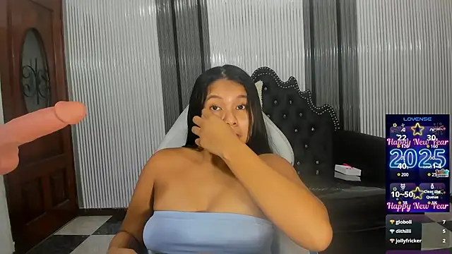 Snapshot of babyschoolgiirl chatting on February 20, 2026, 6:26 am babyschoolgiirl online show from February 20, 2026, 6:26 am