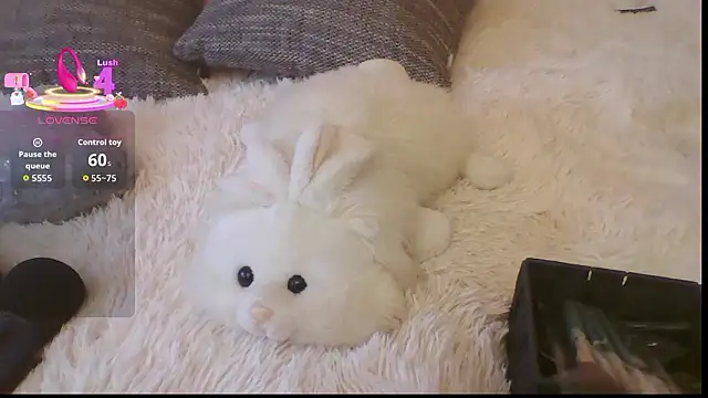 Snapshot of LisaHoneyLisa chatting on February 15, 2026, 8:02 am LisaHoneyLisa online show from February 15, 2026, 8:02 am