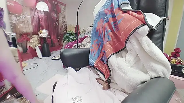 Alberta-love520 online show from March 17, 2026, 1:47 pm