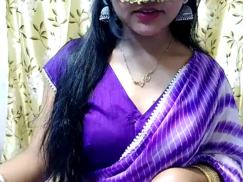 cute girl 81 online show from November 30, 2025, 8:31 pm