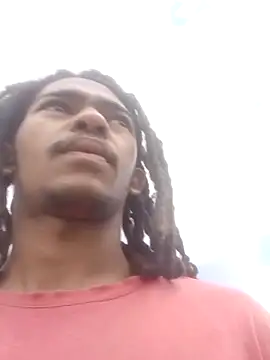 Eezxxx online show from January 18, 2026, 1:36 pm