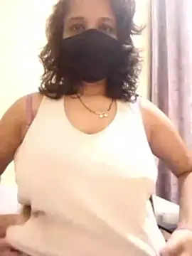 Smita silk69 online show from February 20, 2026, 5:04 am