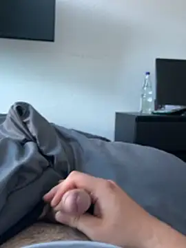 Snapshot of Paul_Klein20000 chatting on March 26, 2026, 3:54 pm Paul Klein20000 online show from March 26, 2026, 3:54 pm