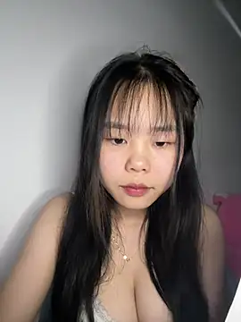 Kiee-lee online show from March 5, 2026, 5:42 pm