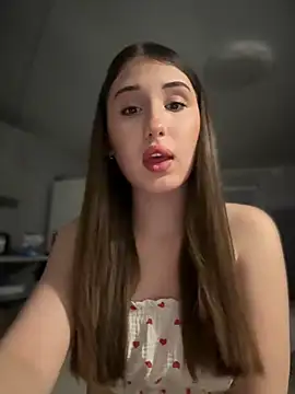 SteshaGrace online show from December 1, 2025, 6:20 pm