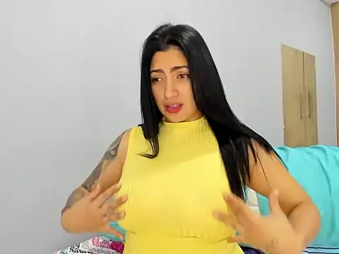 miabelmonte online show from February 10, 2026, 4:06 pm