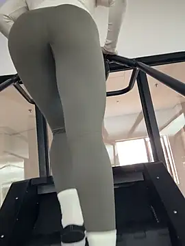 mitao xx online show from February 13, 2026, 8:25 am