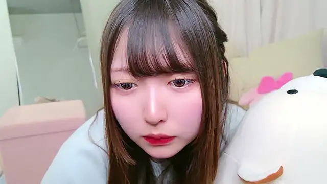  Sakura F online show from May 16, 2026, 10:03 am