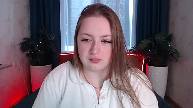 Snapshot of GirlPlayer chatting on January 13, 2026, 8:18 am GirlPlayer online show from January 13, 2026, 8:18 am