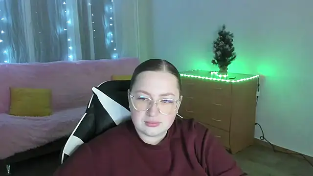 Snapshot of GirlPlayer chatting on February 1, 2026, 1:15 am GirlPlayer online show from February 1, 2026, 1:15 am