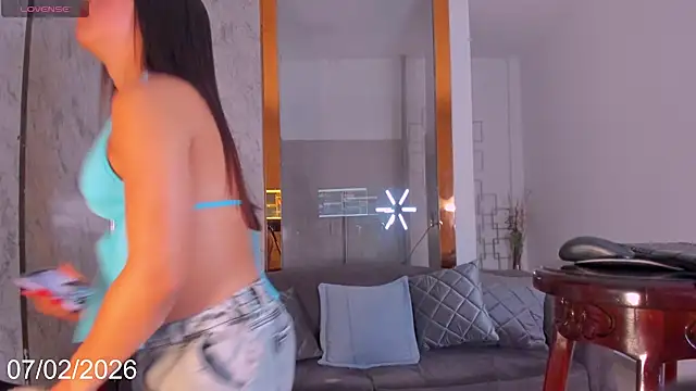 MafeArias23 online show from February 7, 2026, 1:08 pm