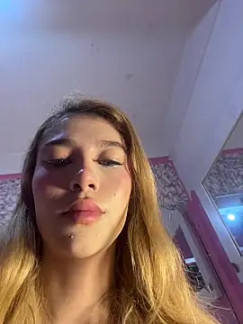 Snapshot of valeryfox__ chatting on November 27, 2025, 11:32 am valeryfox online show from November 27, 2025, 11:32 am