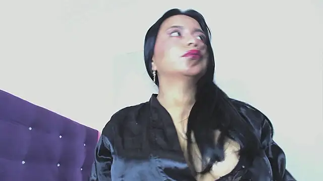 veronicaa squirt online show from February 13, 2026, 3:17 am