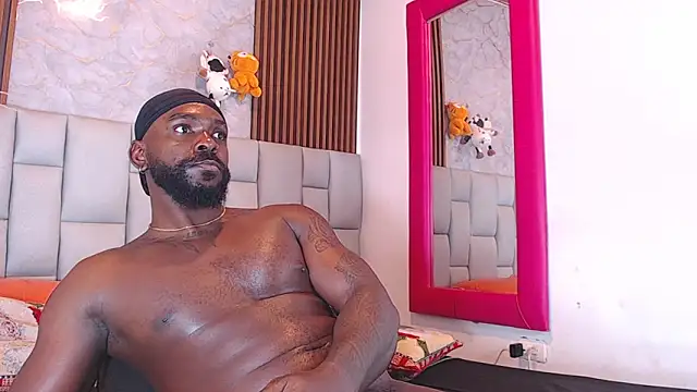 Snapshot of BlackEmperador chatting on December 20, 2025, 5:32 am BlackEmperador online show from December 20, 2025, 5:32 am