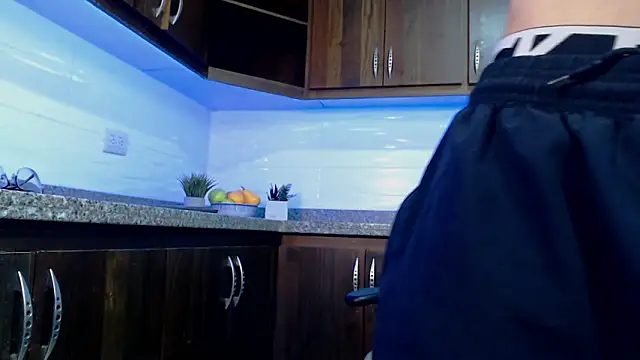 eren jeager online show from March 9, 2026, 2:15 am