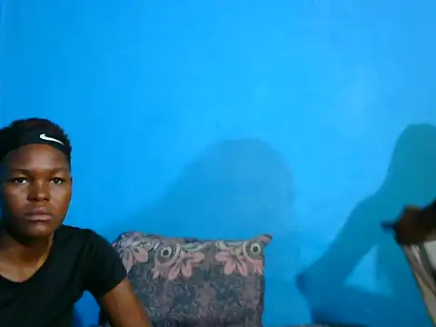 VirginPrincess06 online show from December 14, 2025, 9:59 am