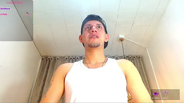 Snapshot of Sebastian_Smith__ chatting on March 27, 2026, 11:44 am Sebastian Smith online show from March 27, 2026, 11:44 am