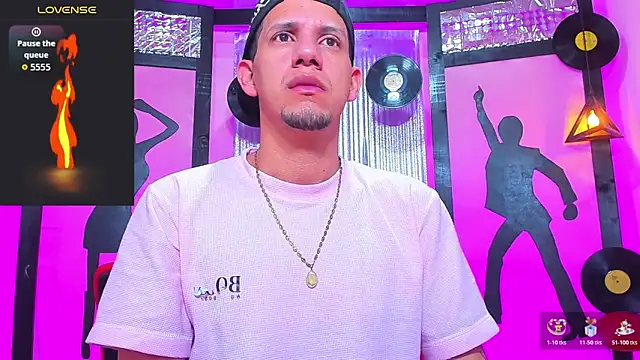 Snapshot of Sebastian_Smith__ chatting on March 17, 2026, 11:13 am Sebastian Smith online show from March 17, 2026, 11:13 am