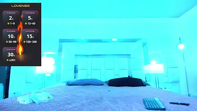 Sebastian Smith   online show from December 3, 2025, 8:30 pm