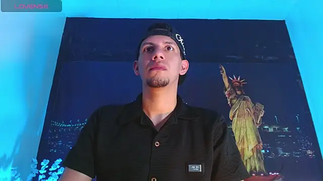 Snapshot of Sebastian_Smith__ chatting on April 22, 2026, 7:09 pm Sebastian Smith online show from April 22, 2026, 7:09 pm